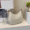 Bolsa Pequena para Mulheres, Nova Moda Tendência para Primavera e Verão, Versátil, Nicho, Estilo Simples, Bolsa Transversal de Ombro Único, Bolsa Quadrada Pequena