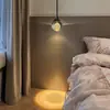 Lustre de Cabeceira do Quarto Principal, Pequeno Lustre de Cristal Inspirado em Design, Luminária Moderna Minimalista de Luxo Leve para Sala de Jantar, Luminária de Parede para Fundo da Sala de Estar