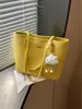 Bolso grande de alta gama para mujer 2026 nuevo de moda verano popular moda para ir al trabajo bolso de hombro único bolso tote de gran capacidad