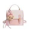 Mochila feminina requintada em dois tons, novo modelo 2026 para o dia a dia, mochila personalizada estilo ins, bolsa de ombro e transversal simples com relevo