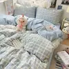 Ins fresh simples puro algodão conjunto de cama de quatro peças classe A qualidade mãe e bebê sono nu desenho animado dormitório capa de edredom individual saia de cama de estudante conjunto de três peças