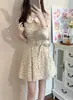 Vestido Regata de Renda Floral de Verão com Cadarço, Toque de Luxo, Saia Curta Evasê para Mulheres, Atacado Transfronteiriço