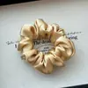 Feito sob medida pelo fabricante, totalmente feito à mão, elástico de cabelo de seda 19 momme com borda de 2,5 cm de largura, 100% seda de amoreira, scrunchie elegante estilo francês