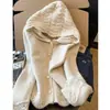 Novo Cardigan de Tricô com Capuz Macio e Aconchegante com Recortes Outono/Inverno 2026 para Mulheres, Casaco Suéter Branco, Peça Versátil para o Dia a Dia