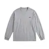 Ropa Vintage Yidao Otoño 2026 Nuevo Estilo Americano Estilo Old Money Rayas Verticales Cuello Redondo Holgada Manga Larga Camiseta para Hombre