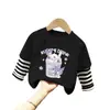 Camiseta de manga larga para niña, nuevo modelo primavera y otoño 2026, body falso de dos piezas para bebé, ropa infantil de algodón puro con rayas de dibujos animados