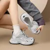 Zapatos de Papá con Suela Gruesa y Forro de Felpa para Mujer Zhr, Modelos Otoño e Invierno 2025, Zapatos Casuales Versátiles que Aumentan la Altura, Zapatos Deportivos Cálidos y Ligeros