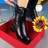 Botas Martin Femininas, nova coleção outono/inverno 2026, botas de cano médio com salto grosso estilo britânico, botas de moda versáteis, forradas com fleece para aquecimento