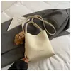 Bolso de Mano de Alto Valor Estético, Bolso Cubo de Gran Capacidad para Mujer, Bolso de Hombro Nuevo y de Moda Invierno 2025, Bolso Cruzado Elegante
