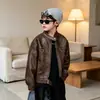 Ropa infantil Huzhou Zhili, chaqueta de cuero para niños, nuevo estilo otoño 2026, ropa exterior para niños, ropa de primavera y otoño para bebé niño