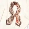 Pañuelo cuadrado pequeño 70cm pañuelo femenino Corea del Sur pañuelo versátil fino pañuelo verano diadema para el pelo decorativo ins pañuelo invierno