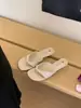 Chanclas de Diseño Estilo Francés para Mujer, Versión Coreana, Verano 2026, Sandalias de Tira con Punta Descubierta y Tacón Bajo, Versátiles