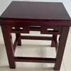 Conjunto de Mesa e Cadeira Estilo Antigo para Caligrafia Chinesa para Estudantes, Prática em Sala de Aula de Estudos Chineses, Mesa Plana e Elevada com Nuvem de Madeira Maciça para Atacado