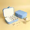 Caixa de presente de joias em couro snap-on, caixa de exibição de joias personalizada, caixa de brinco e pulseira de cristal com texto impresso, pequeno lote