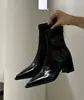 Botas de Moda Gruesas con Tacón Puntiagudo Estilo Coreano 2026 Nuevas Botas de Moda para Mujer con Tacón Alto Botines Elegantes con Cremallera Trasera Botas Color Nude de Moda