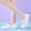 Mocasín con Lazo Zapatos de Enfermera Suela Gruesa Suela Suave Cómodos Ligeros Zapatos Médicos Blancos Todas las Estaciones Blancos En Stock Al Por Mayor