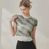 Roupas de Yoga Femininas Novas de Alta Qualidade Malha Roupas de Treino Pilates Falso Duas Peças Estampa Esportiva Manga Curta Camiseta Top