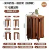 Los taburetes de madera maciza se pueden apilar para uso doméstico, usar como taburetes apilables de combinación de almacenamiento, taburetes pequeños para restaurantes y como taburetes de repuesto para invitados en la mesa de centro.