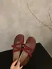 Zapatos Mary Jane estilo retro francés con plantillas interiores que aumentan la altura y correas cruzadas, nueva colección 2025 para mujer, diseño de punta poco profunda, perfectos con vestidos, bailarinas