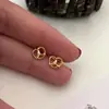 Clavo de Oreja de Plata de Ley 925 Rosa Super Brillante Clavo de Oreja Diamante Sentido Avanzado Clavos de Oreja de Circonita Gratis