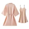 Roupão de Manhã de Casamento Feminino Noiva Madrinha Grupo Seda Gelada Pijama de Casamento Camisola Robe Vermelho Feminino Comprimento Médio Fino
