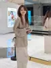 Moda Perezosa de Estilo Coreano Nuevo Estilo, Impresionante y Único Cardigan de Punto Hueco Gris para Mujer, Estilo Delgado para Primavera y Verano