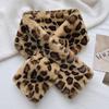 Leopardo Estampa De Pele Pescoço Cruzado Preguiçoso Moda Retro Quente Pelúcia Cachecol Feminino Inverno Engrossado Proteção Pescoço