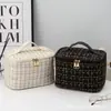 Nova necessaire, bolsa de maquiagem de mão, grande capacidade, estilo ins, portátil, bolsa de armazenamento de artigos de higiene pessoal para viagem de alto nível