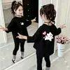 Camiseta de manga larga para niña 2026 nueva colección de otoño, top de algodón puro para bebés, camiseta básica para niños, ropa interior de otoño con cuello redondo