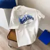 Camiseta Masculina Verão Estilosa Fina com Estampa de Letras Moda Ins Gola Redonda Manga Curta Tendência Versátil Casual Camiseta Masculina Tendência