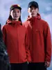 Chaqueta de caparazón blando para parejas, tres pruebas, para exteriores, con forro polar de grafeno, otoño e invierno, chaqueta casual para hombre y mujer, venta al por mayor