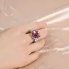 Anel Retangular de Pedra Preciosa Colorida de Precisão de Fronteira de Luxo Geométrico Fashion Cubo de Açúcar Cintilante Anel de Diamante Rosa de Alto Carbono para Mulheres