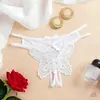 Lencería sexy de comercio exterior, tanga de encaje bordada con mariposas grandes para mujer, diseño seductor con abertura en la entrepierna, T-string estilo europeo y americano