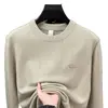 Nova Camisa Base Jacquard Tricotada Lisa Casual Masculina Outono e Inverno, Suéter Simples e Estiloso de Alta Qualidade para Homens