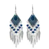 Aretes de Estilo Exótico de Venta Caliente Retro Literario Clásico Dignificado Ganchos para la Oreja Versátil Hueco Moda Borla Colgantes