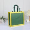 Bolsa de mano no tejida en stock, logotipo personalizado impreso, embalaje de regalo, bolsa de tienda de ropa de moda, bolsa de compras de ropa