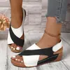 Novas sandálias plataforma femininas com tiras de velcro, bico aberto, sapatos casuais de sola grossa, sola macia, sapatos confortáveis para mães, tamanho 36-45