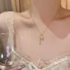 Collar de Bolsa de la Suerte Calada Estilo Chino para Mujer 2025 Nuevo Lujo Accesible Diseño de Nicho de Moda Versátil Accesorios de Cadena para Suéter