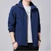Nuevo modelo 2026 de chaqueta deportiva unisex para exteriores, cortavientos, protección solar, impermeable, abrigo de moda para primavera y otoño