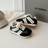 Zapatillas Infantiles Dopamina de Suela Blanda 2025 Nuevo Estilo Primavera y Otoño Zapatos de Entrenamiento Alemanes para Niñas Zapatillas Versátiles para Correr en el Campus para Niñas Pequeñas