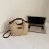 Bolso Tejido Hecho a Mano para Mujer, Nuevo Bolso de Mano para Vacaciones en la Playa Primavera/Verano 2026, Bolso Cubo Cruzado de Hombro Tejido de Paja