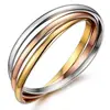 Venda Direta de Fábrica Pulseira com Cartão Mais Três Anéis Pulseira Banhada com Três Anéis Três Cores Anel de Casal Joias para Mãos Femininas Entrega Moda Europeia e Americana