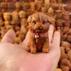 Escultura em madeira de cipreste Yabai, sem pintura, sem cera, peça pequena para segurar na mão de cachorro, cachorro pastoral Wangcai (Prosperidade), madeira maciça, brinquedo cultural, ornamento