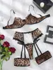 Estilo Europeo Celebridad de Internet Más Vendido Sexy Estampado de Leopardo Pestañas Ribete de Encaje Cinturón con Cadena Metálica Conjunto de Lencería para Mujeres