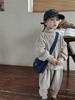 Suéter de gola alta Jiaye infantil 23 Inverno novo infantil de peça dupla falsa com forro de fleece masculino e feminino infantil conjunto solto de duas peças