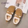 Zapatos de Algodón para Niños 2026 Invierno Nuevos Antideslizantes Cálidos Botas de Nieve para Niñas con Forro de Felpa Zapatos Grandes de Algodón tipo Birkenstock Zapatos de Lana de Cordero