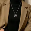 Colar Duplo Borboleta Estilo Americano Retrô Vazado Feminino Ins Hip-Hop Doce Cool Tendência Versátil Pingente de Casal Acessório Simples
