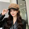 Chapéu Octogonal da Moda para Mulheres, Estilo Britânico e Coreano, Tendência Primavera e Outono Retrô Quente Versátil Chapéu de Couro, Boina de Celebridade da Internet