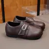 Nuevos Zapatos Infantiles Otoño 2026 Estilo Coreano para Niñas Suela Suave Zapatos de Princesa para Niñas Mayores con Diseño de Punta Dividida Sintética Zapatos de Cuero de Moda