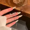 Brincos de zircônia em formato de laço estilo francês, brincos de franja versáteis de luxo leve com um design único